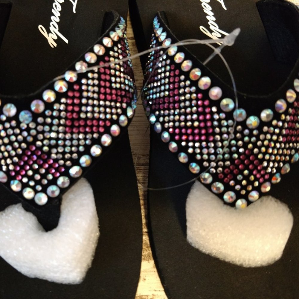 Be Trendy Hot Pink Chevron ( Medium) Flip Flops